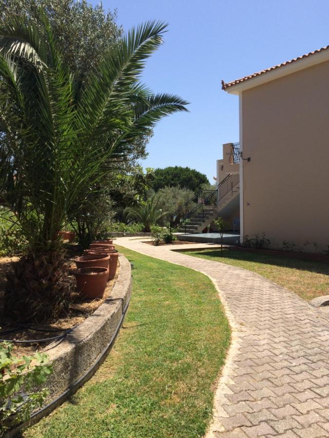 Koukounaries Studios Skala  المظهر الخارجي الصورة